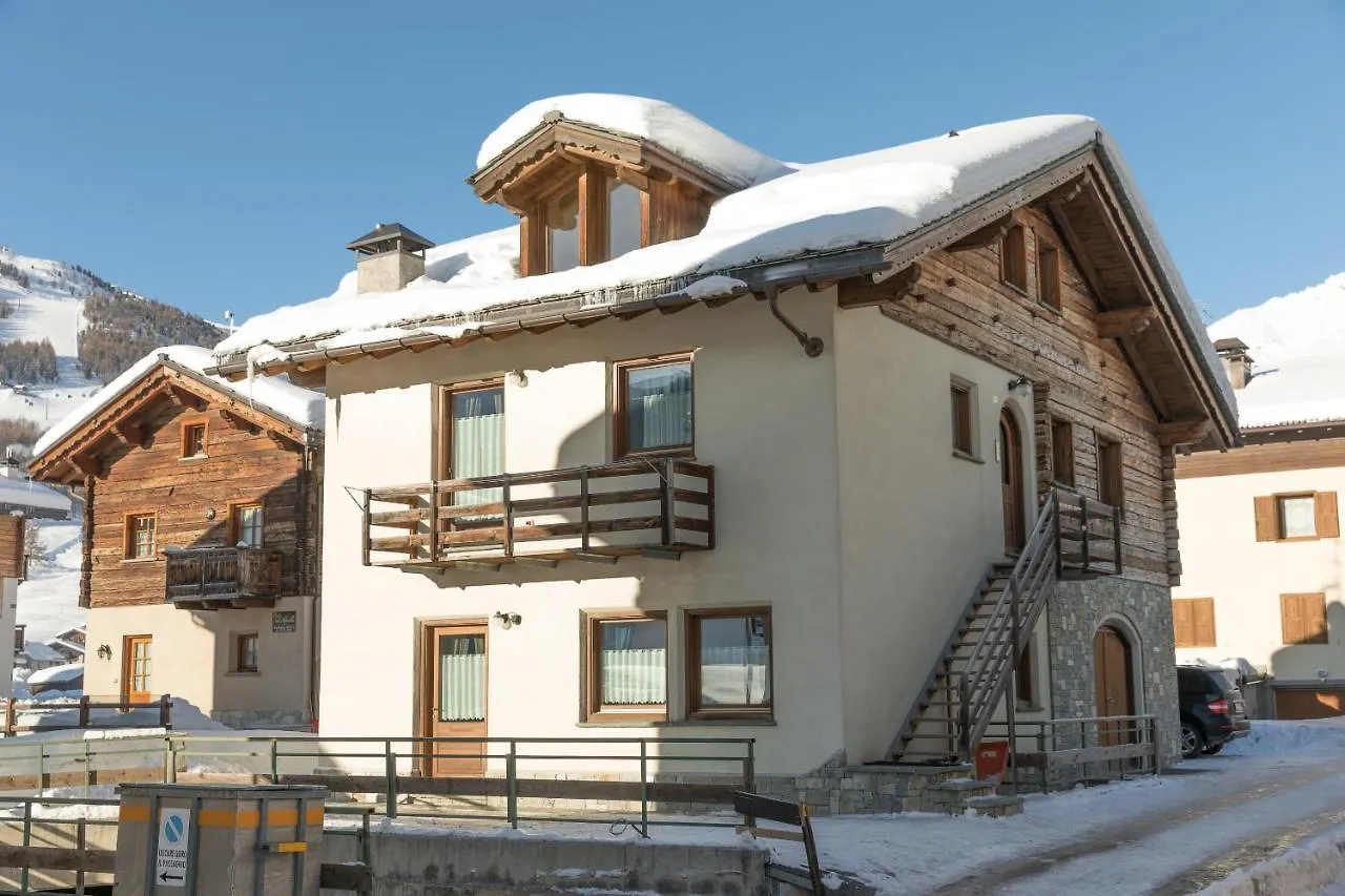 Chalet Gioia 리비뇨 아파트