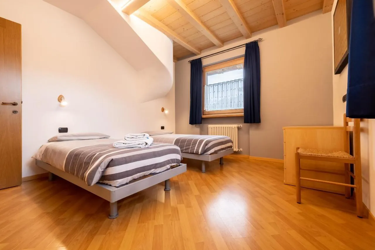 Chalet Gioia Λιβίνιο